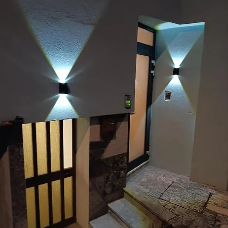 Dafni Nuovo Accogliente Funzionale In Centro Paese Apartment