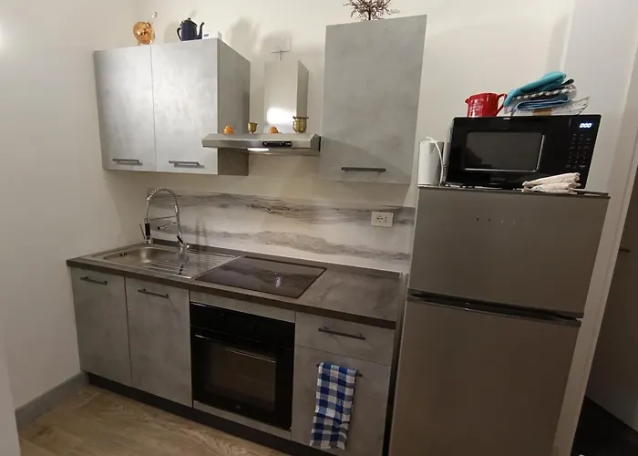 Dafni Nuovo Accogliente Funzionale In Centro Paese Apartment *