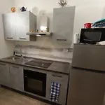 Dafni Nuovo Accogliente Funzionale In Centro Paese Apartmán *
