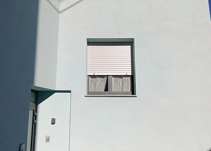 Dafni Nuovo Accogliente Funzionale In Centro Paese